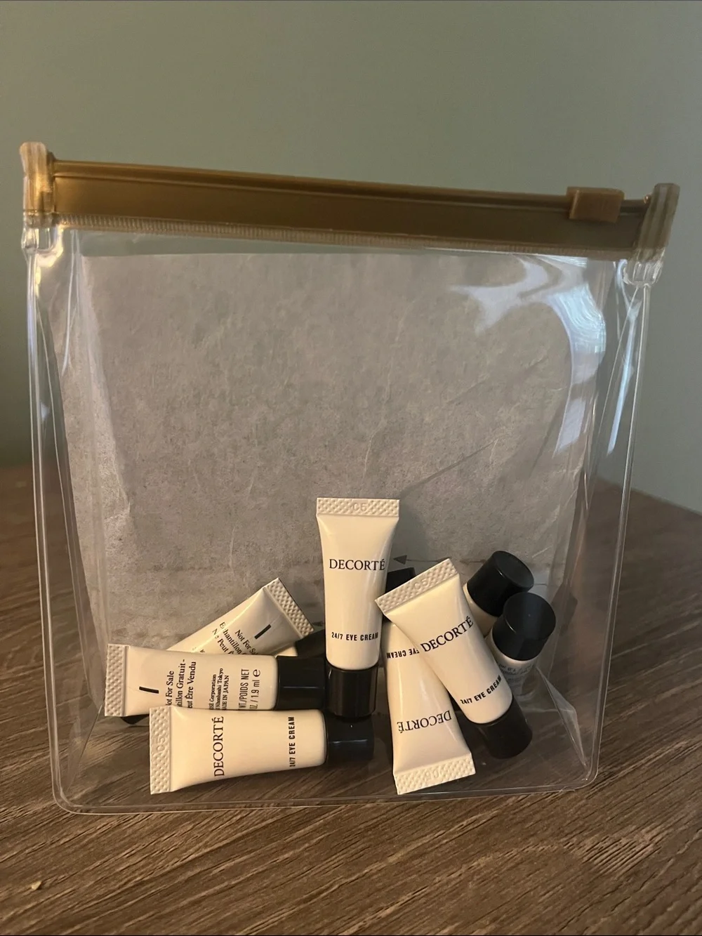 Decorte eye cream